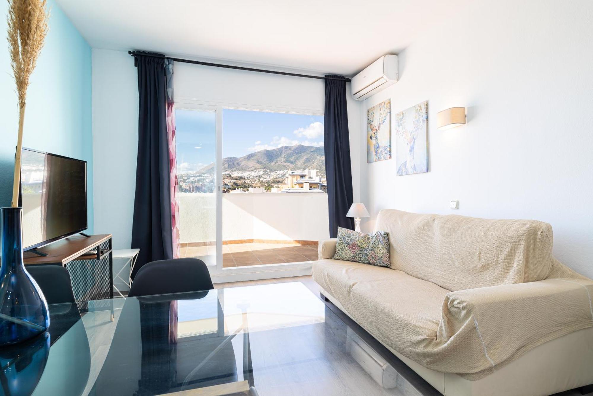 Holidays2Benal Beach Terraza Solarium 베날마데나코스타 외부 사진