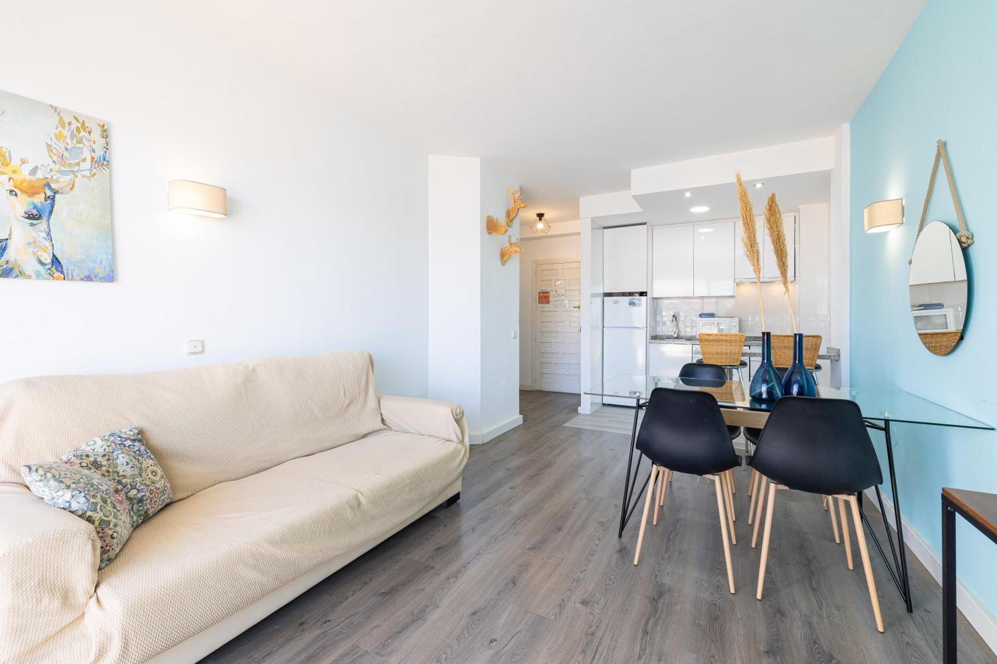 Holidays2Benal Beach Terraza Solarium 베날마데나코스타 외부 사진